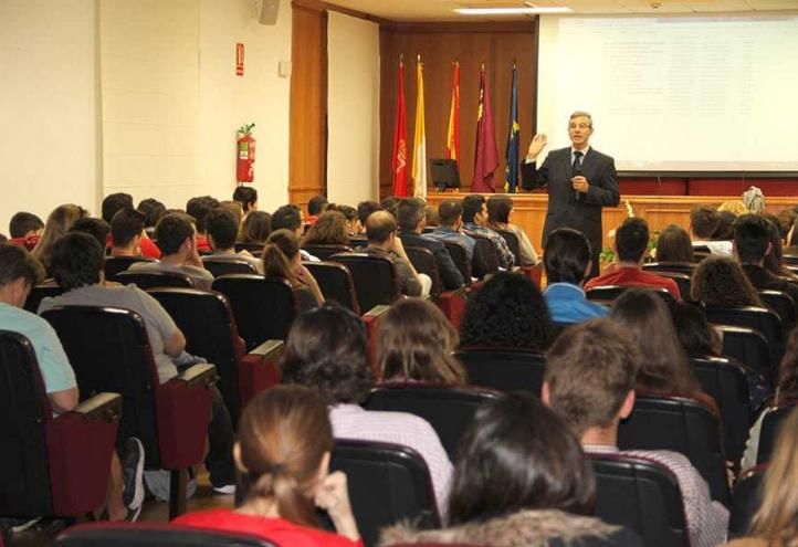 Abierto el plazo de solicitud para realizar una movilidad internacional