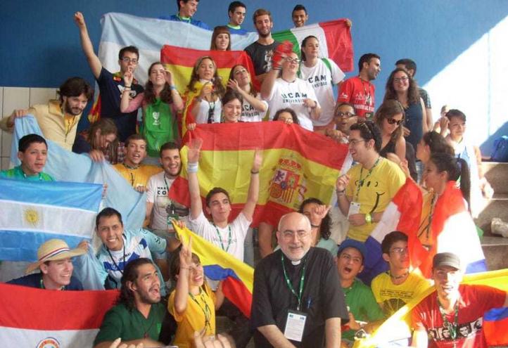 Los voluntarios de la UCAM ultiman los preparativos para la llegada del Papa Francisco a la JMJ