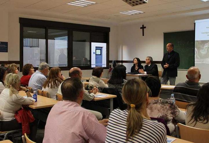 Primera jornada de España sobre miastenia gravis en la que participan los enfermos