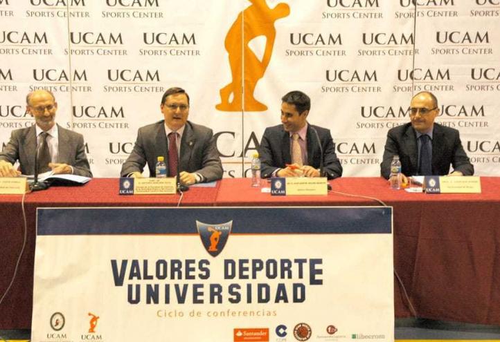 La UCAM analiza la educación en valores a través del deporte