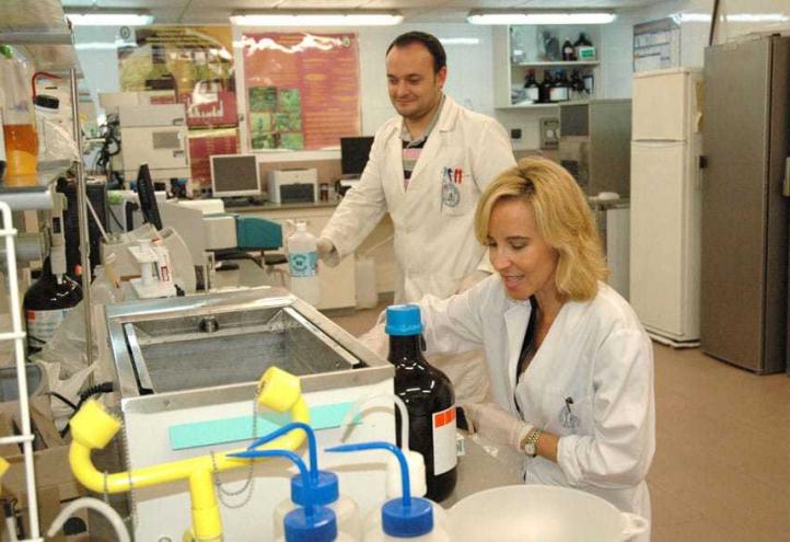 La UCAM suscribe un convenio con la Comisión Nacional de la Actividad Investigadora (CNEAI)