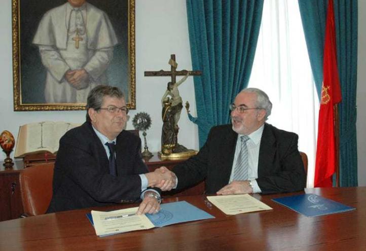 Los alumnos de la UCAM podrán realizar prácticas en el Colegio de Economistas