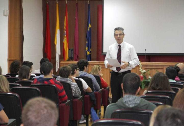 Los alumnos de primero inician el curso