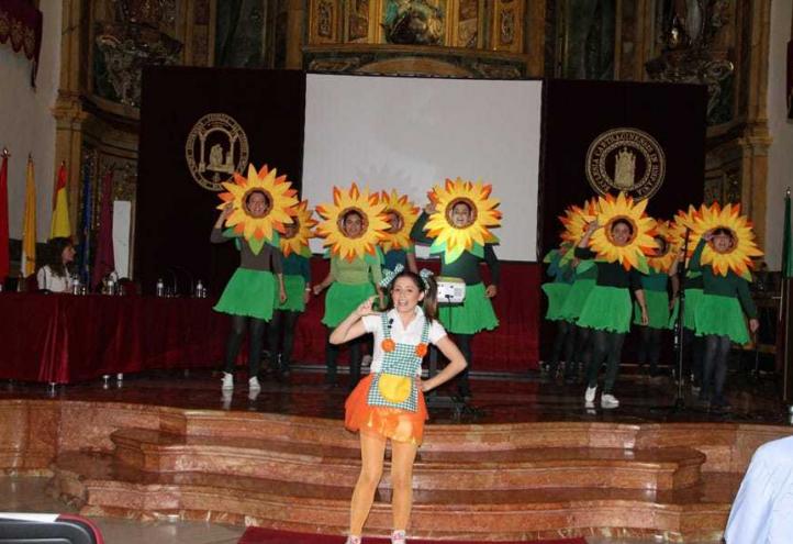 Los estudiantes de Educación Infantil y Primaria de la UCAM enseñan a educar en valores