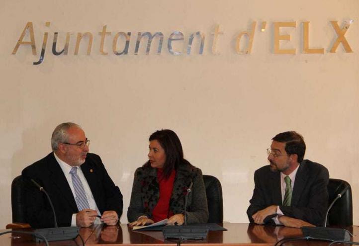 Los estudiantes de la UCAM podrán realizar prácticas en el ayuntamiento de Elche