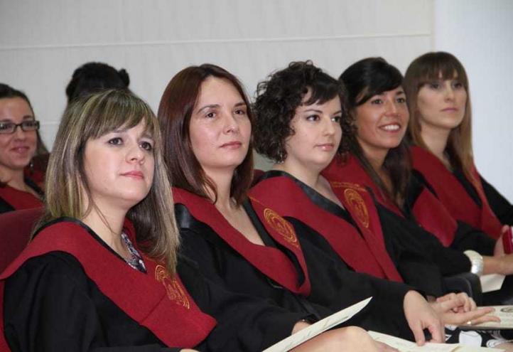 Los estudiantes del Máster en Neuro-Rehabilitación de la UCAM reciben sus diplomas