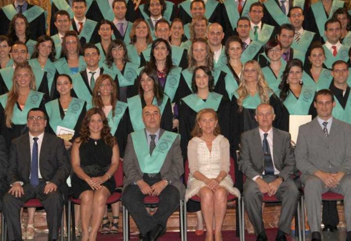 Los nuevos Fisioterapeutas y Terapeutas Ocupacionales de la UCAM reciben sus Becas y Diplomas acreditativos