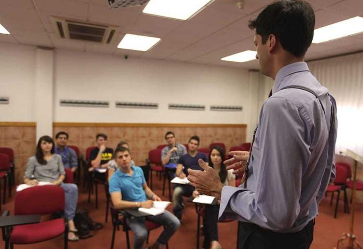 Formarse o actualizarse en materia de asesoría fiscal, una necesidad del profesional