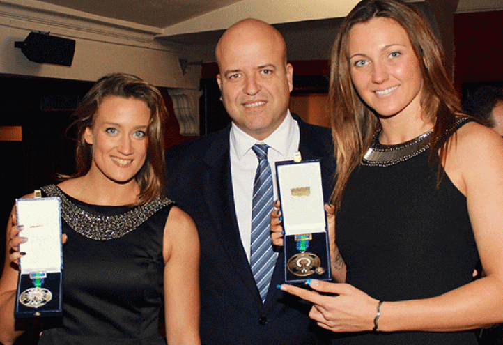 El Consejo Superior de Deportes premia a Mireia Belmonte y Melani Costa