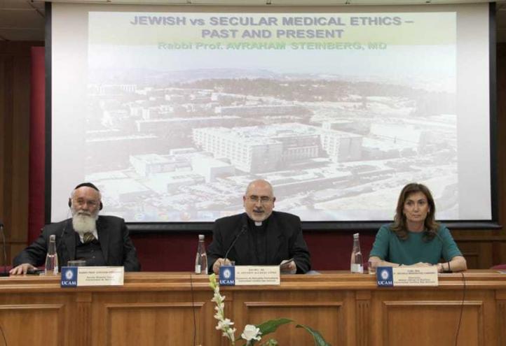 Nanotecnología, religión y ciencia a debate en la Semana Cultural Sefardí