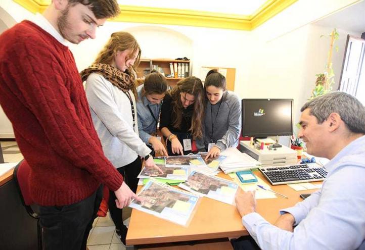 Cerca de doscientos estudiantes de la Región ponen a prueba sus conocimientos 