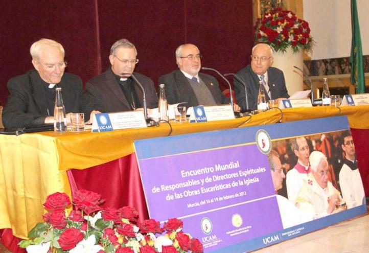 Piero Marini: “Necesitamos aumentar la comunión con Cristo y entre nosotros mismos”