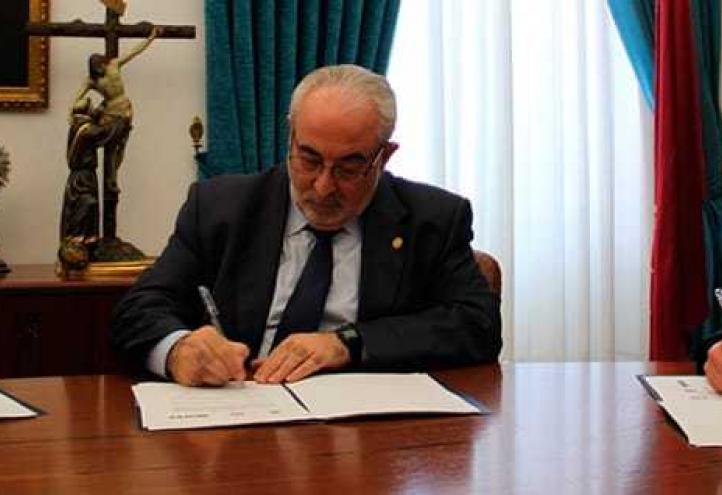 La UCAM aumenta la investigación y la formación en buceo de la mano de Scuba Schools International y Mares