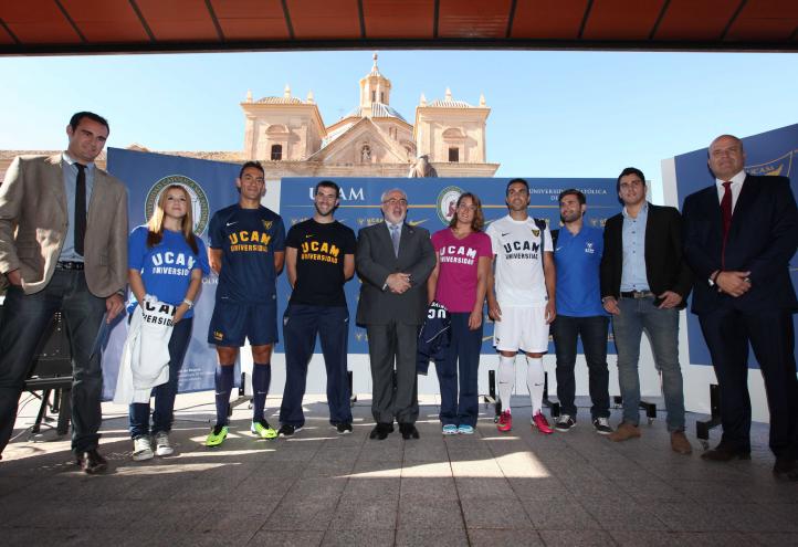 La UCAM presenta sus nuevas equipaciones deportivas de Nike