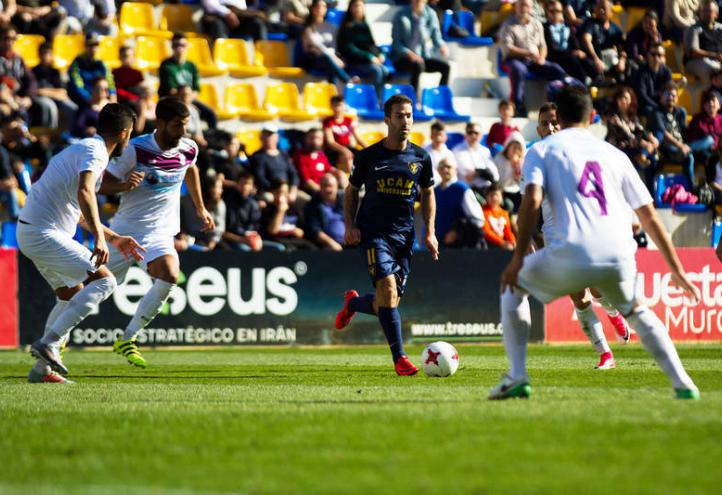 El UCAM Murcia CF cae en el derbi ante el Jumilla (0-1)