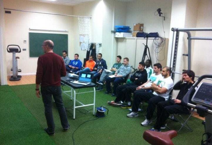 Alumnos de la UCAM realizan un estudio de biomecánica con un profesor de la Washington School of Medicine