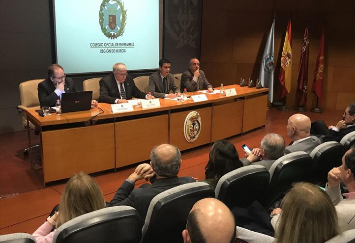 La UCAM y el Colegio de Enfermería de Murcia potencian la investigación con una base de datos internacional