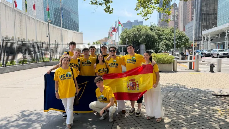 El grupo de estudiantes en las inmediaciones de la ONU en Nueva York. 